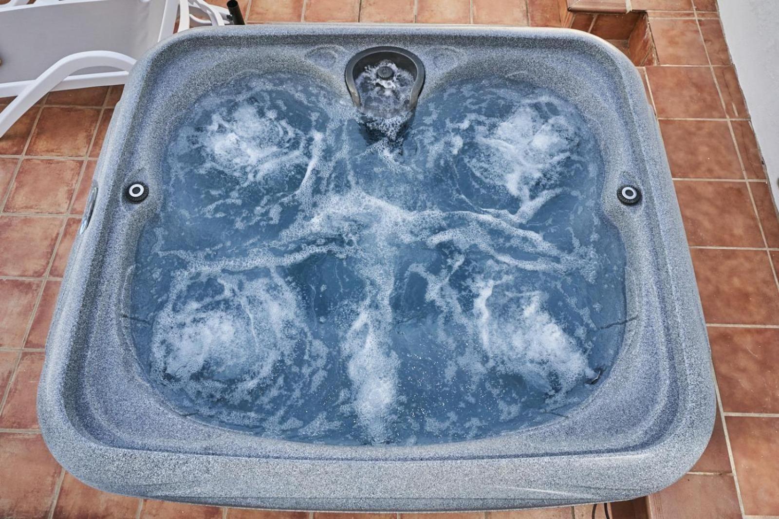 Villa Pura - Private Jacuzzi & Heated Pool Нерха Екстер'єр фото