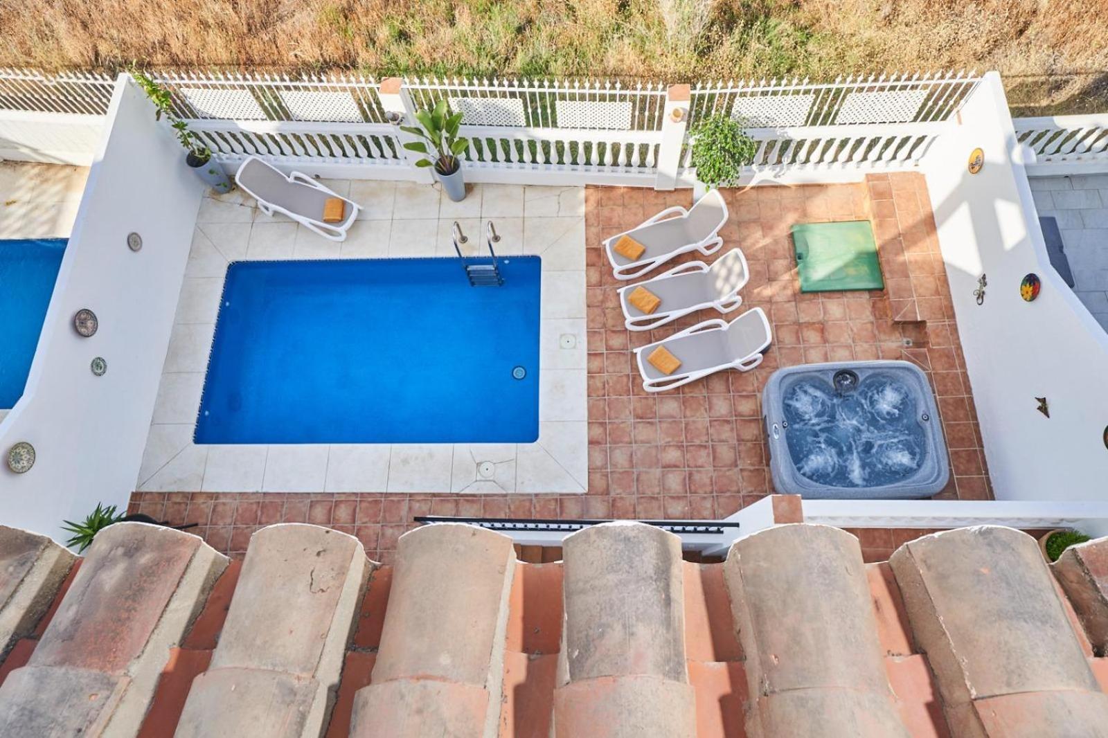 Villa Pura - Private Jacuzzi & Heated Pool Нерха Екстер'єр фото
