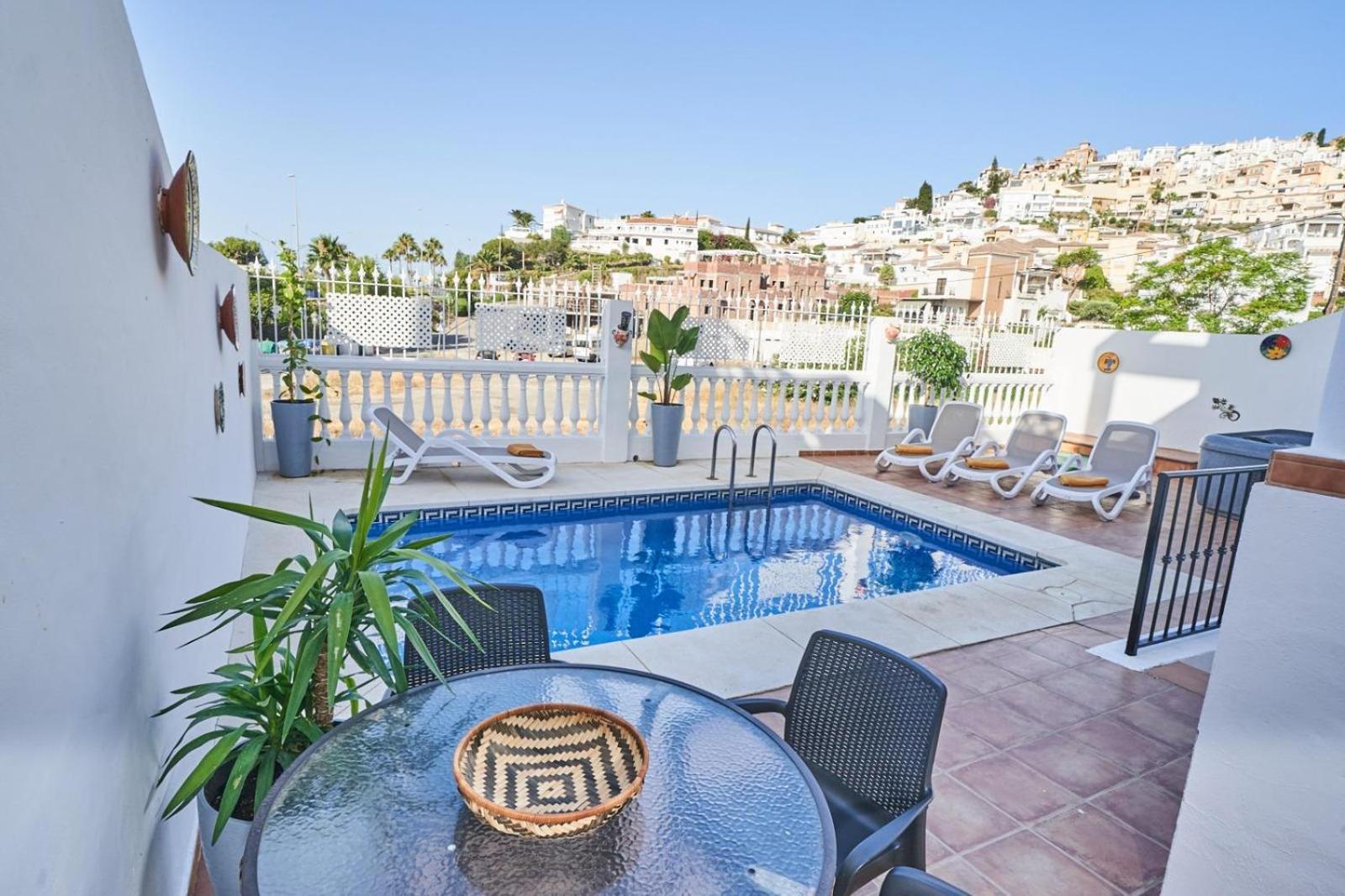 Villa Pura - Private Jacuzzi & Heated Pool Нерха Екстер'єр фото